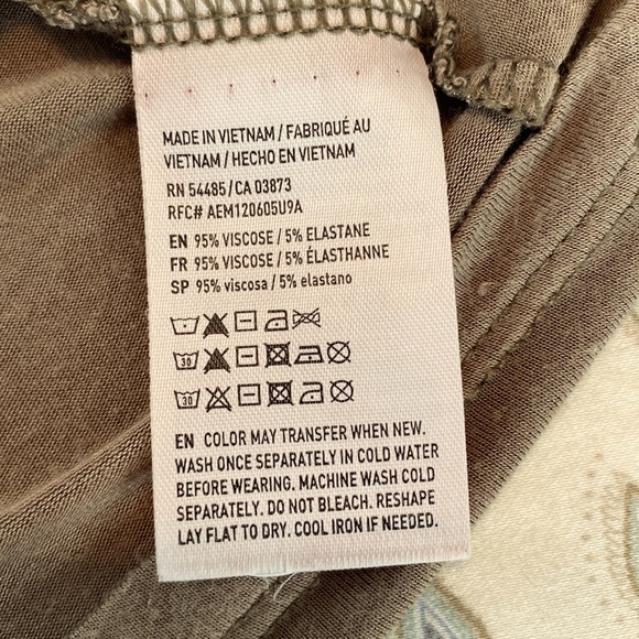 AMERICAN EAGLE OUTFITTERS SWING TANK Camo Green Size Medium - Picture 4 of 5